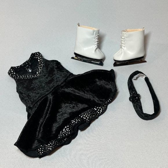American Girl Doll RARE & RETIRED Ice Skating Outfit - Picture 1 of 3